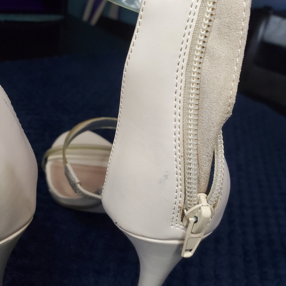 Call it Spring nude sandals - Picture 10 of 10